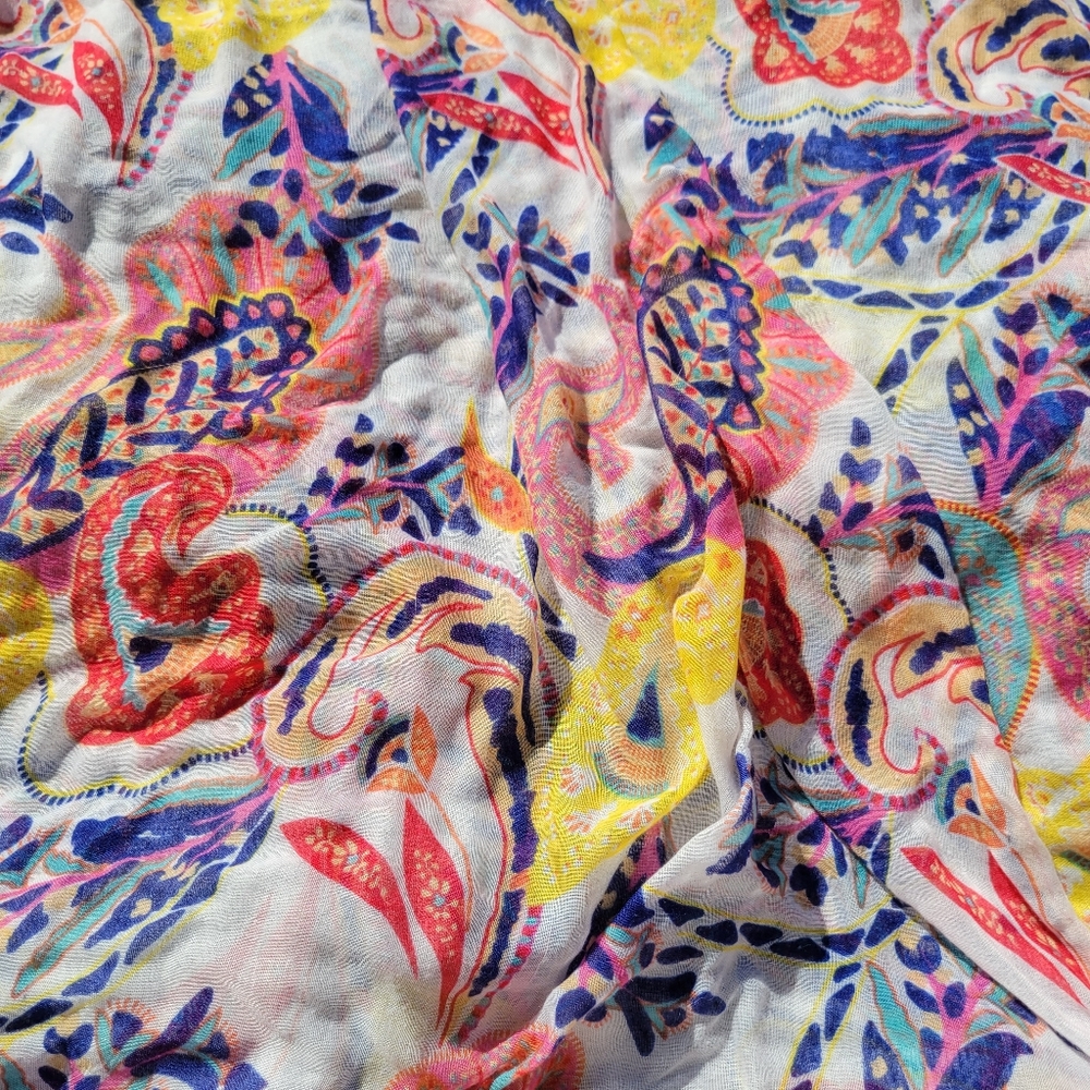 LOFT Outlet Infinity Scarf with Tassels ~ Boho & Beachy ~ VGUC ~ FINAL PRICE! - Picture 6 of 9